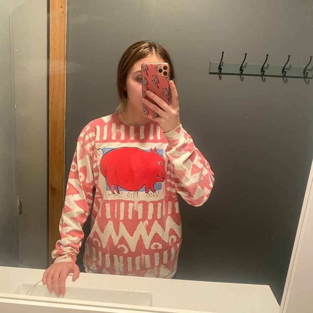 long sleeve woo pig sooie shirt. size medium.